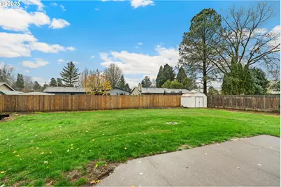 1948 NE Sunrise Ln, Hillsboro, OR 97124 - Photo 21