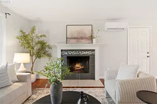 1948 NE Sunrise Ln, Hillsboro, OR 97124 - Photo 5