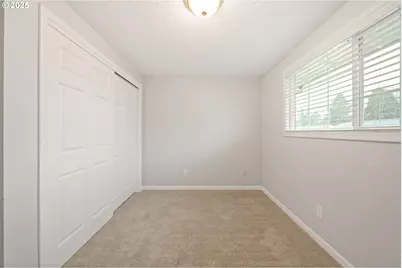 1948 NE Sunrise Ln, Hillsboro, OR 97124 - Photo 15