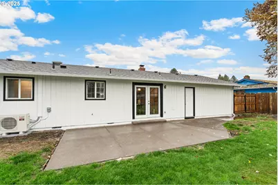 1948 NE Sunrise Ln, Hillsboro, OR 97124 - Photo 19