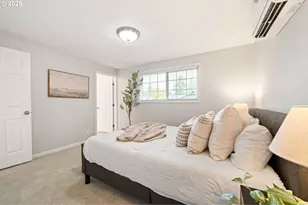 1948 NE Sunrise Ln, Hillsboro, OR 97124 - Photo 13