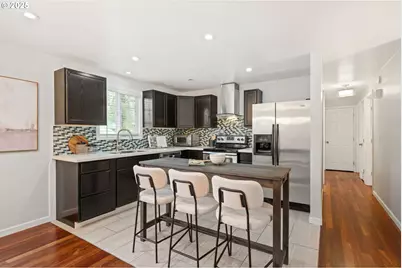 1948 NE Sunrise Ln, Hillsboro, OR 97124 - Photo 9