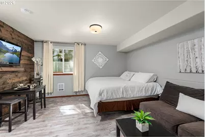 5005 SW View Point Ter, Portland, OR 97239 - Photo 17