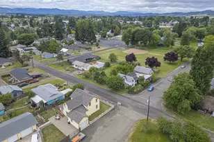 245 NE Balm St, Sheridan, OR 97378 - Photo 7