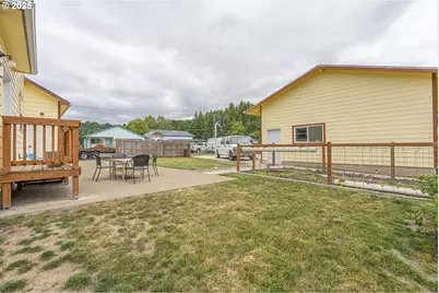 245 NE Balm St, Sheridan, OR 97378 - Photo 39