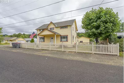 245 NE Balm St, Sheridan, OR 97378 - Photo 5