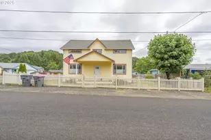 245 NE Balm St, Sheridan, OR 97378 - Photo 3