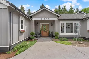 17847 S Hidden Lake Dr, Oregon City, OR 97045 - Photo 3