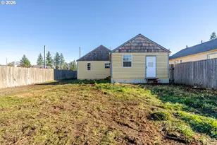 1360 2nd Ave, Sweet Home, OR 97386 - Photo 25