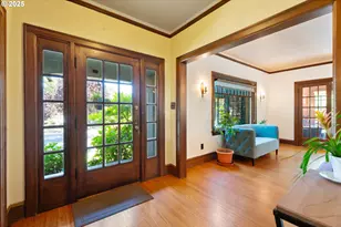 830 NE Cesar E Chavez Blvd, Portland, OR 97232 - Photo 5