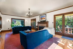 830 NE Cesar E Chavez Blvd, Portland, OR 97232 - Photo 17