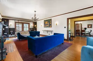 830 NE Cesar E Chavez Blvd, Portland, OR 97232 - Photo 15