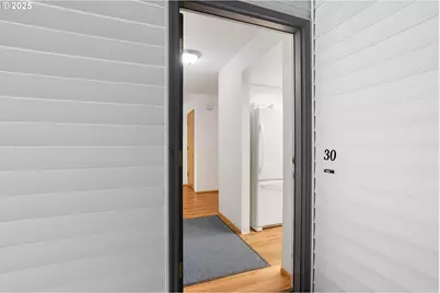 15000 SW Farmington Rd #30, Beaverton, OR 97007 - Photo 9