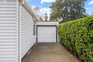 1960 Breyman St, Salem, OR 97301 - Photo 3