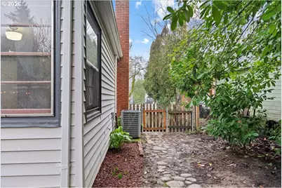 1960 Breyman St, Salem, OR 97301 - Photo 25