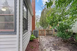 1960 Breyman St, Salem, OR 97301 - Photo 25