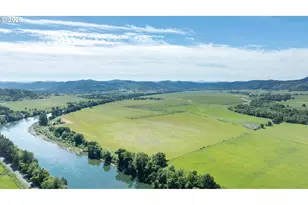 687 Hubbard Creek Rd, Umpqua, OR 97486 - Photo 23