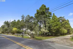 92447 Paradise Point Rd, Port Orford, OR 97465 - Photo 5