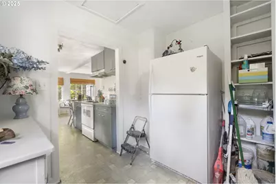 92447 Paradise Point Rd, Port Orford, OR 97465 - Photo 17