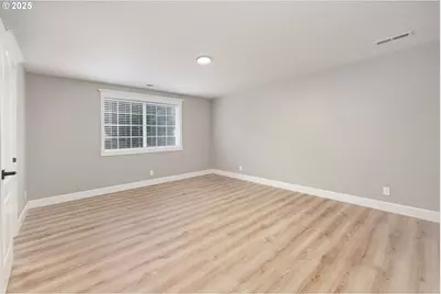 6708 NE 2nd Pl, Vancouver, WA 98665 - Photo 25