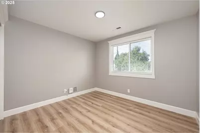 6708 NE 2nd Pl, Vancouver, WA 98665 - Photo 33