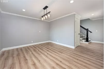 6708 NE 2nd Pl, Vancouver, WA 98665 - Photo 7