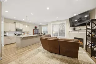 2211 SE 12th Ave, Canby, OR 97013 - Photo 9