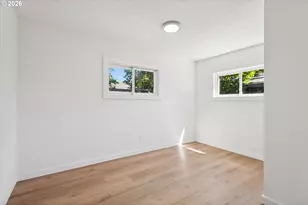 8806 NE Sacramento St, Portland, OR 97220 - Photo 29