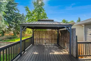 2706 SE Spruce St, Hillsboro, OR 97123 - Photo 31