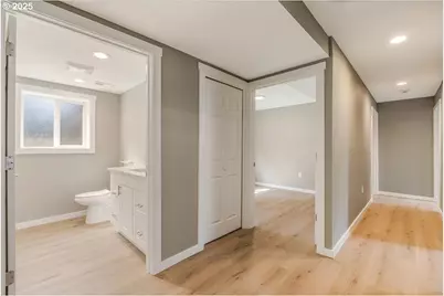 2706 SE Spruce St, Hillsboro, OR 97123 - Photo 25