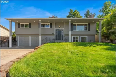 2706 SE Spruce St, Hillsboro, OR 97123 - Photo 1