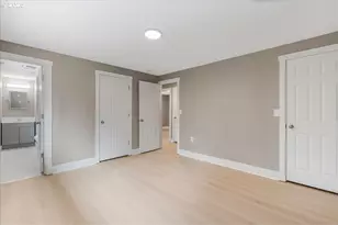 2706 SE Spruce St, Hillsboro, OR 97123 - Photo 9