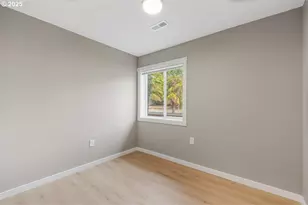 2706 SE Spruce St, Hillsboro, OR 97123 - Photo 25