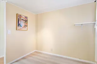 1418 Pine St, Silverton, OR 97381 - Photo 21