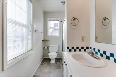 951 W 27th Ave, Eugene, OR 97405 - Photo 27