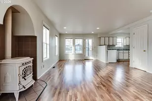 951 W 27th Ave, Eugene, OR 97405 - Photo 9