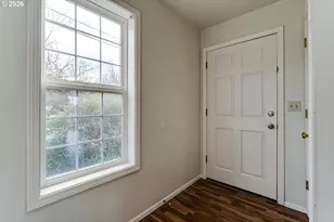 951 W 27th Ave, Eugene, OR 97405 - Photo 5