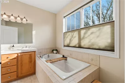 2442 NW Burnett St, Portland, OR 97229 - Photo 21