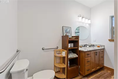 4696 Cow Creek Rd, Riddle, OR 97469 - Photo 17