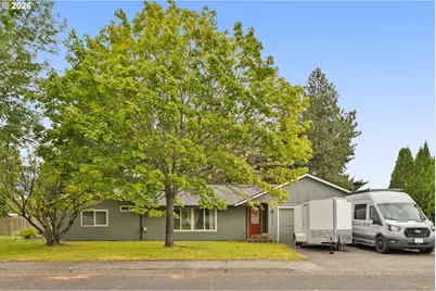 2752 Montello Ave, Hood River, OR 97031 - Photo 1