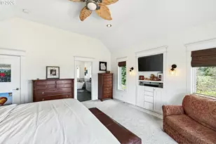 11000 NE Red Hills Rd, Dundee, OR 97115 - Photo 23