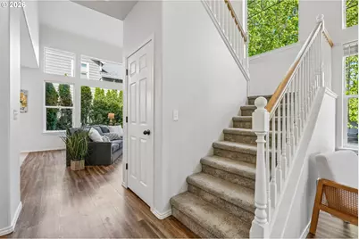 2385 NE 13th Way, Hillsboro, OR 97124 - Photo 17