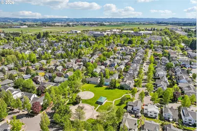 2385 NE 13th Way, Hillsboro, OR 97124 - Photo 35