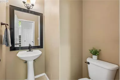 2385 NE 13th Way, Hillsboro, OR 97124 - Photo 17