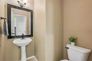 2385 NE 13th Way, Hillsboro, OR 97124 - Photo 17