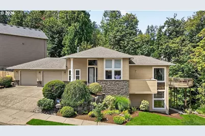 2427 SE Elliott Dr, Gresham, OR 97080 - Photo 3
