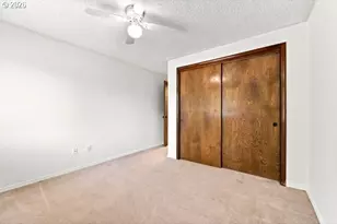 3691 NE 4th St, Gresham, OR 97030 - Photo 17