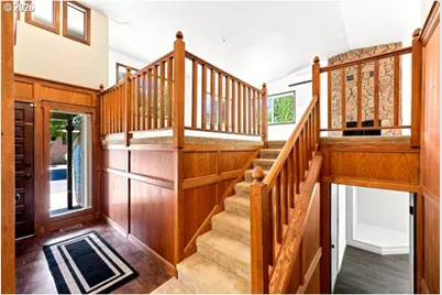 3691 NE 4th St, Gresham, OR 97030 - Photo 5
