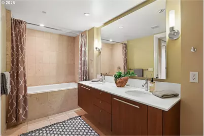 311 NW 12th Ave #204, Portland, OR 97209 - Photo 21