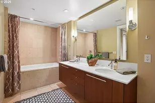 311 NW 12th Ave, Portland, OR 97209 - Photo 21